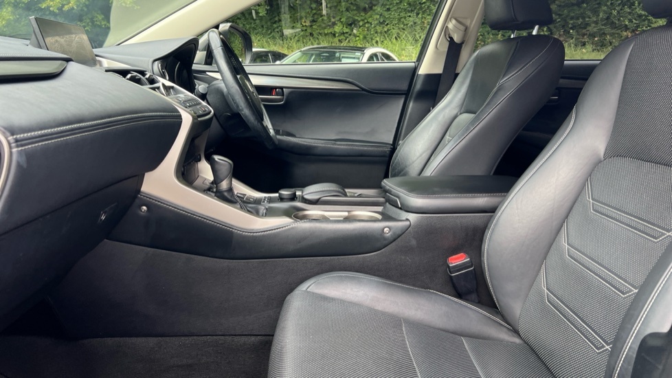 Lexus NX 2.5 300H Luxury E-cvt 4Wd Euro 6 Ss Grey #6