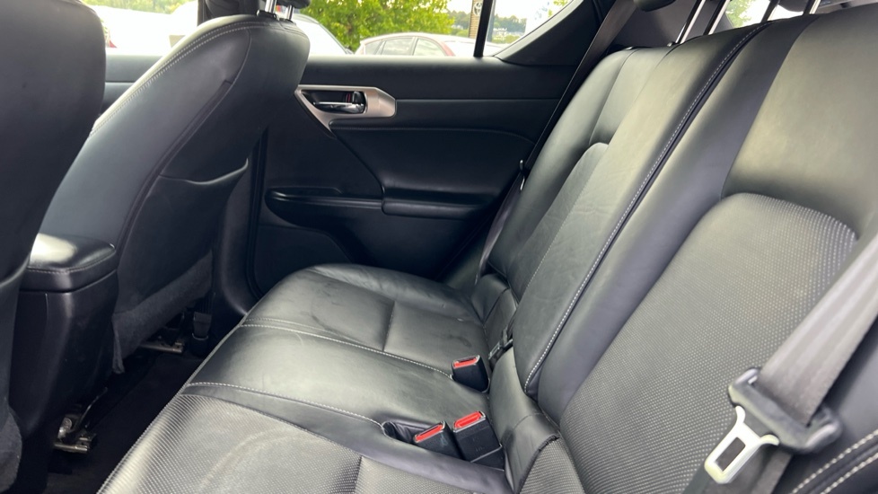 Lexus CT 1.8 200H Luxury Cvt Euro 6 Ss Black #16