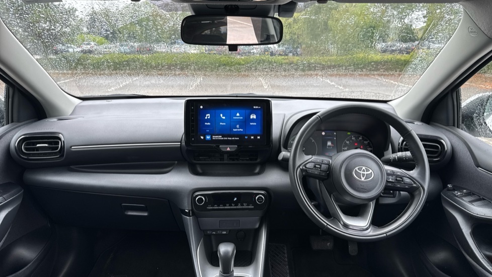 Toyota Yaris 1.5 Vvt-h Icon E-cvt Euro 6 Ss White #6