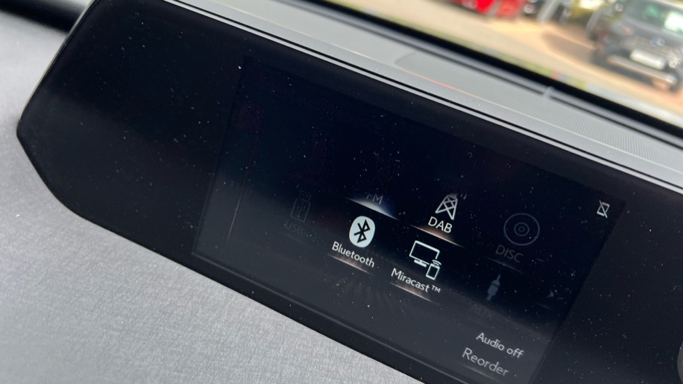 Lexus UX 250H Takumi 108 Silver #52
