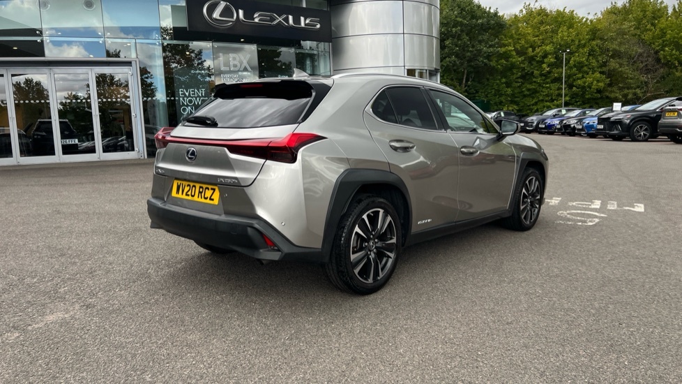 Lexus UX 250H Takumi 108 Silver #26