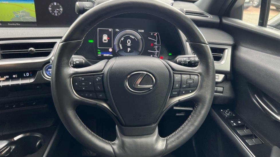Lexus UX 250H Takumi 108 Silver #11