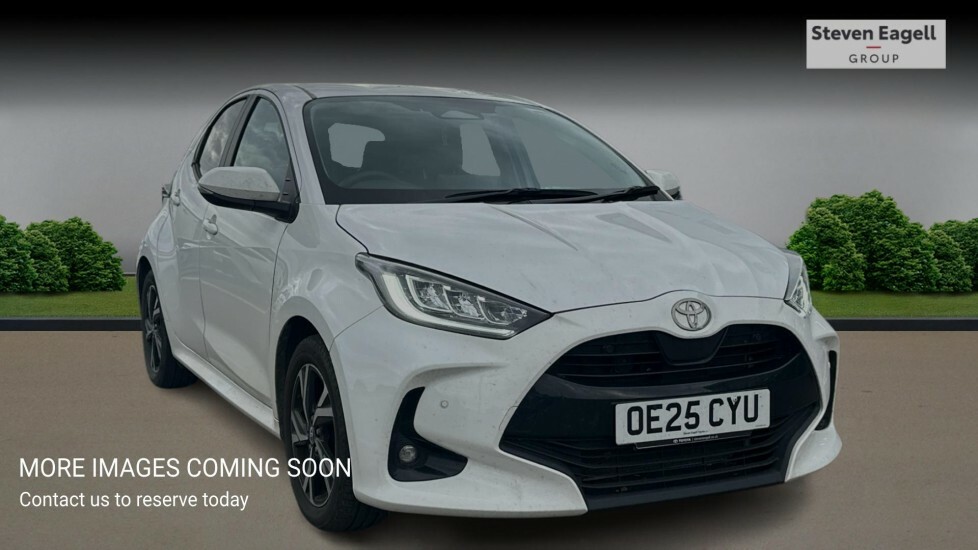 Toyota Yaris 1.5 Vvt-h Design E-cvt Euro 6 Ss White