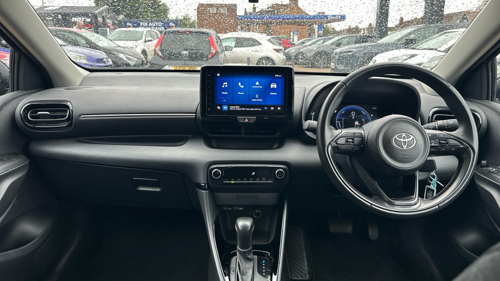 Toyota Yaris 1.5 Vvt-h Design E-cvt Euro 6 Ss Black #5