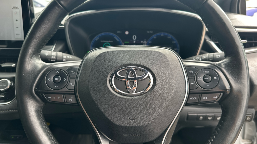 Toyota Corolla 2.0 Hybrid Excel Cvt Silver #10