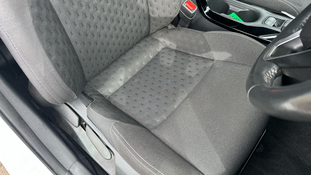 Toyota Corolla 2.0 Hybrid Excel Cvt Silver #17