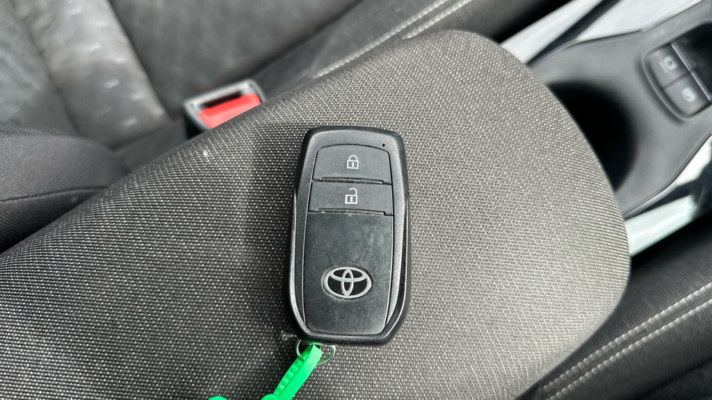 Toyota Corolla 2.0 Hybrid Excel Cvt Silver #27
