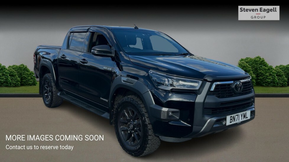 Toyota HILUX 2.8 D-4d Invincible X 4Wd Euro 6 Ss Black