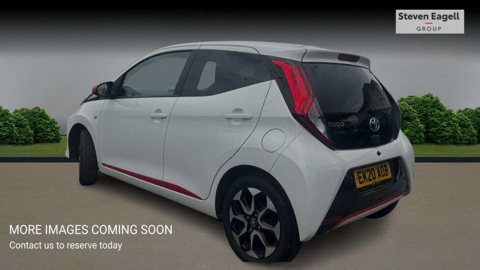 Toyota Aygo 1.0 Vvt-i X-trend Euro 6 White #2