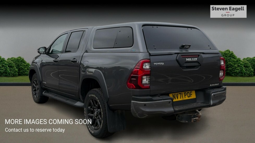 Toyota HILUX 2.8 D-4d Invincible X 4Wd Euro 6 Ss Grey #2