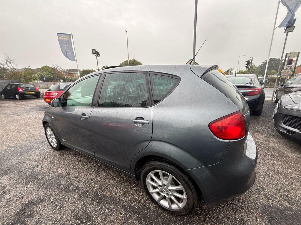 Seat Altea 1.6 Tdi Ecomotive Cr Se Copa Mpv Red #5
