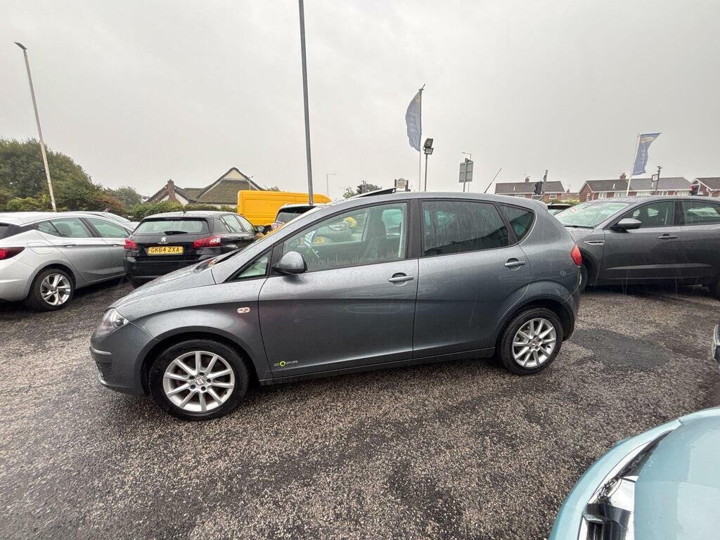Seat Altea 1.6 Tdi Ecomotive Cr Se Copa Mpv Red #4