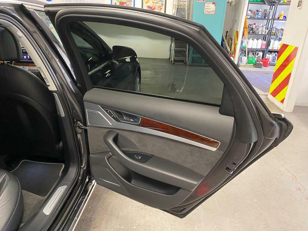 Audi A8 3.0 Tdi Quattro Se 250 Bhp Grey #52
