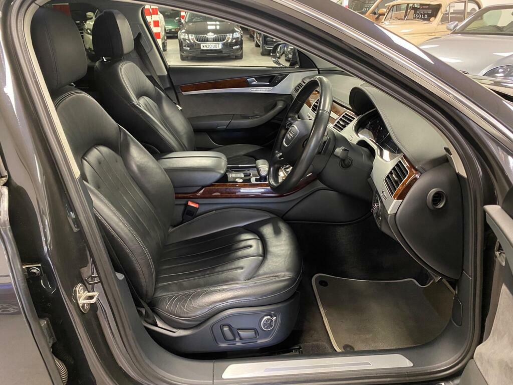 Audi A8 3.0 Tdi V6 Executive Se Tiptronic Quattro Euro 5 Grey #4