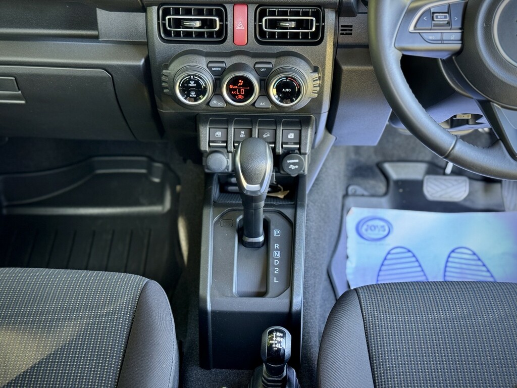 Suzuki Jimny Suv White #17
