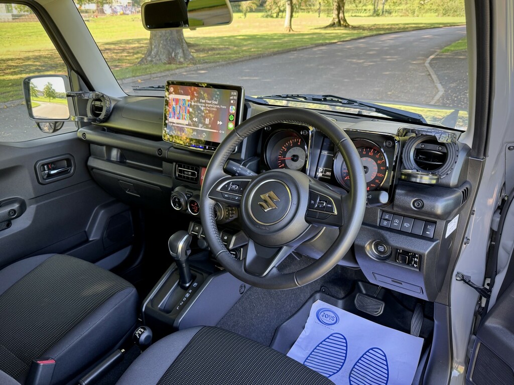 Suzuki Jimny Suv White #14