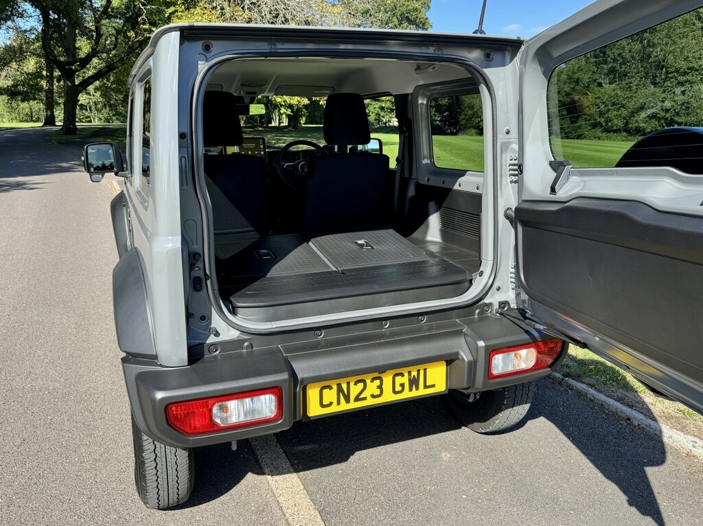 Suzuki Jimny Suv White #20