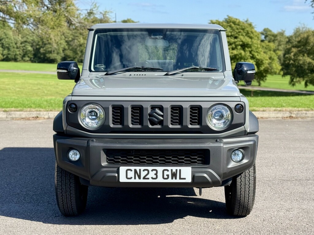 Suzuki Jimny Suv White #8