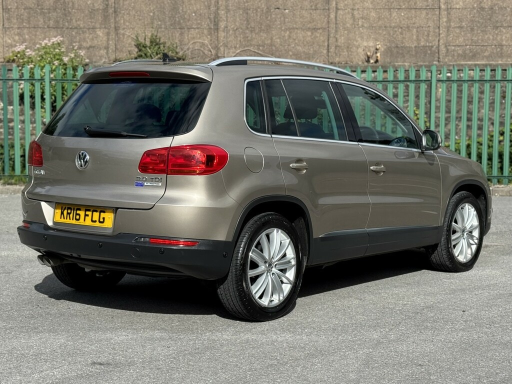 Volkswagen Tiguan 2.0 Tdi Bluemotion Tech Match Edition Beige #4