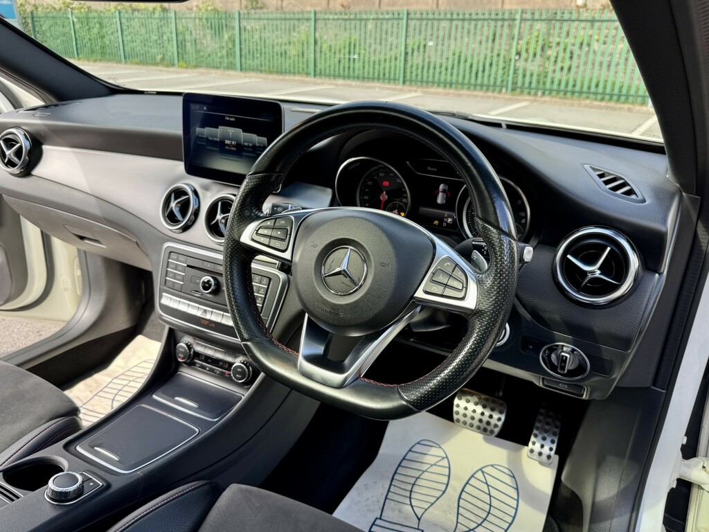 Mercedes-Benz GLA Class 2017 2.1 Gla220d Amg Line Premium Suv Black #20