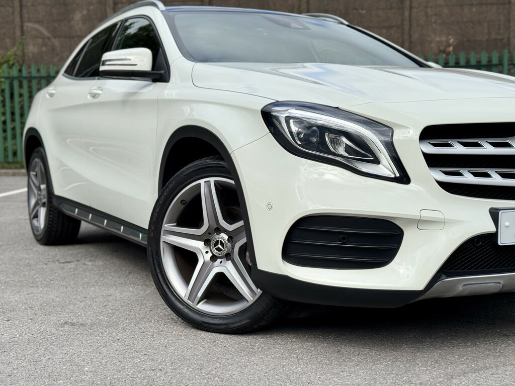 Mercedes-Benz GLA Class 2017 2.1 Gla220d Amg Line Premium Suv Black #18