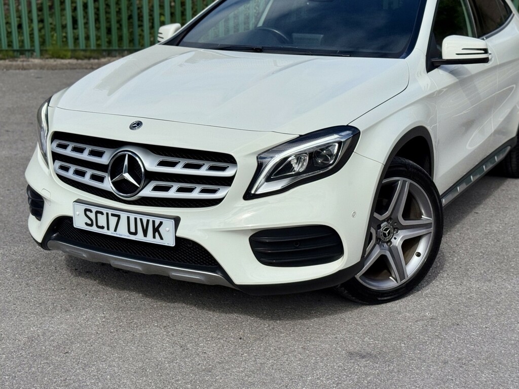 Mercedes-Benz GLA Class 2017 2.1 Gla220d Amg Line Premium Suv Black #16