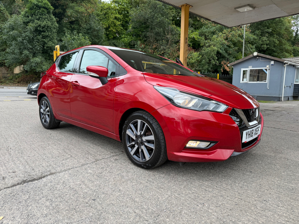 Nissan Micra Ig-t Acenta YH18XEF Red