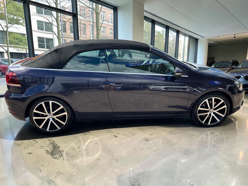 Volkswagen Golf Hatchback Silver #9
