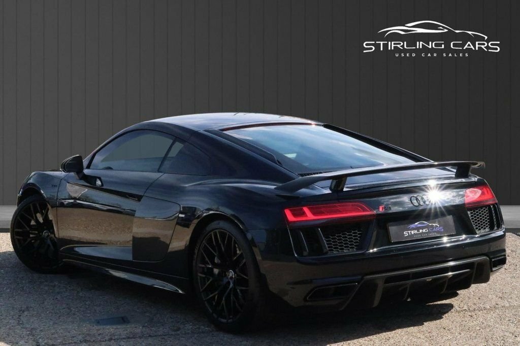 Audi R8 5.2L Plus Black #2