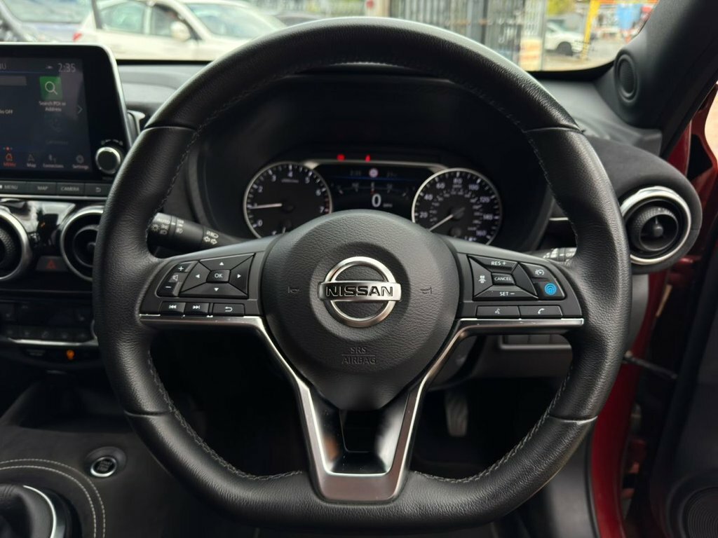 Nissan Juke Dig-t N-connecta Black #7