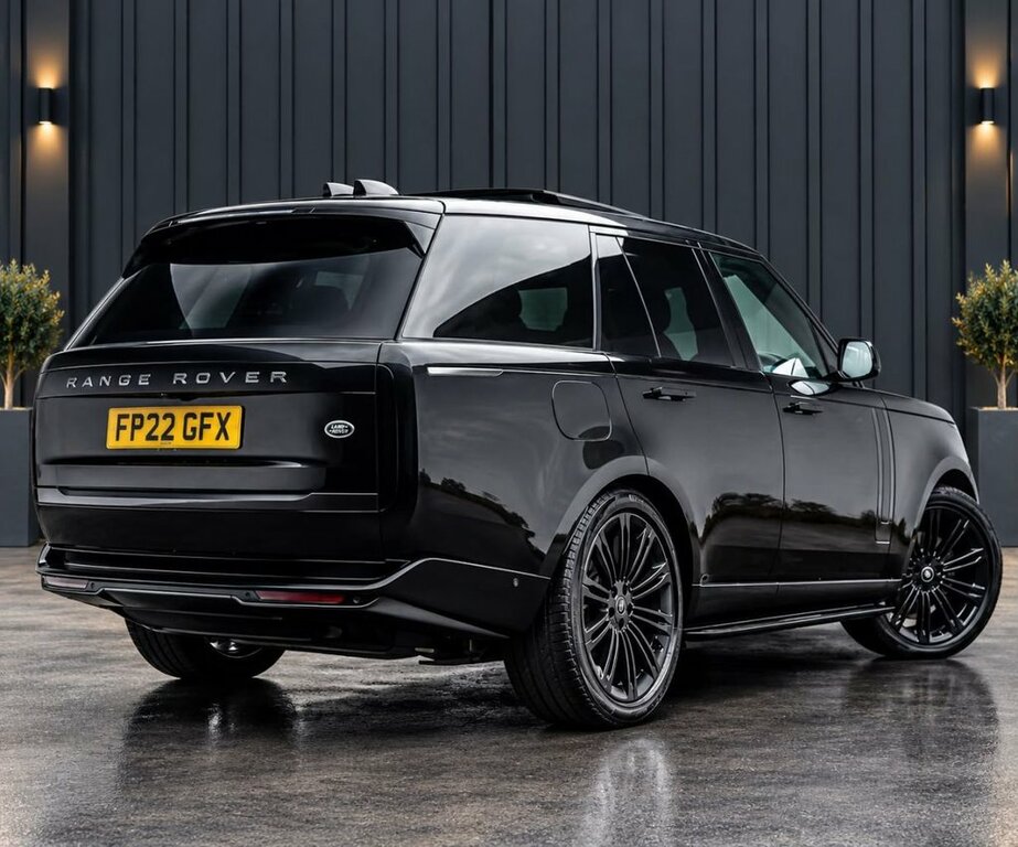 Land Rover Range Rover 3L First Edition Black #2