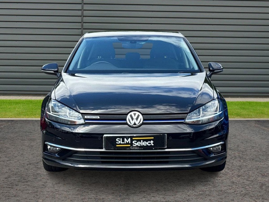Volkswagen Golf 1.5 1.5 Tsi Evo Match Hatchback Dsg Black #2