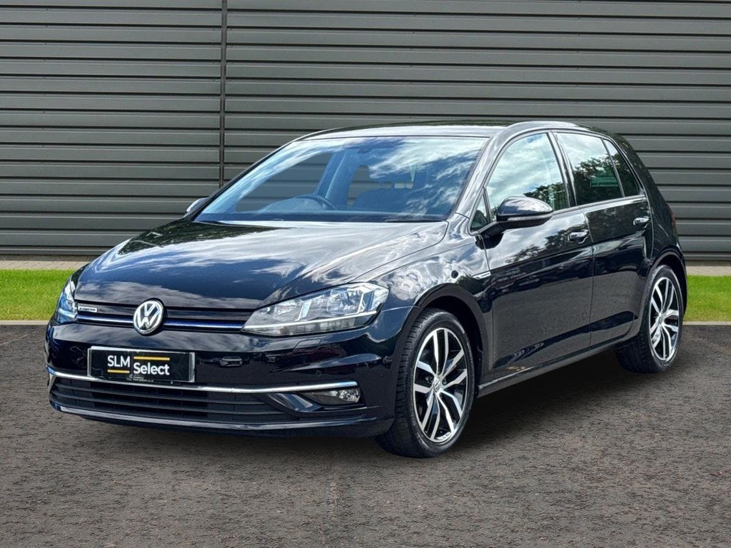 Volkswagen Golf 1.5 1.5 Tsi Evo Match Hatchback Dsg Black #3