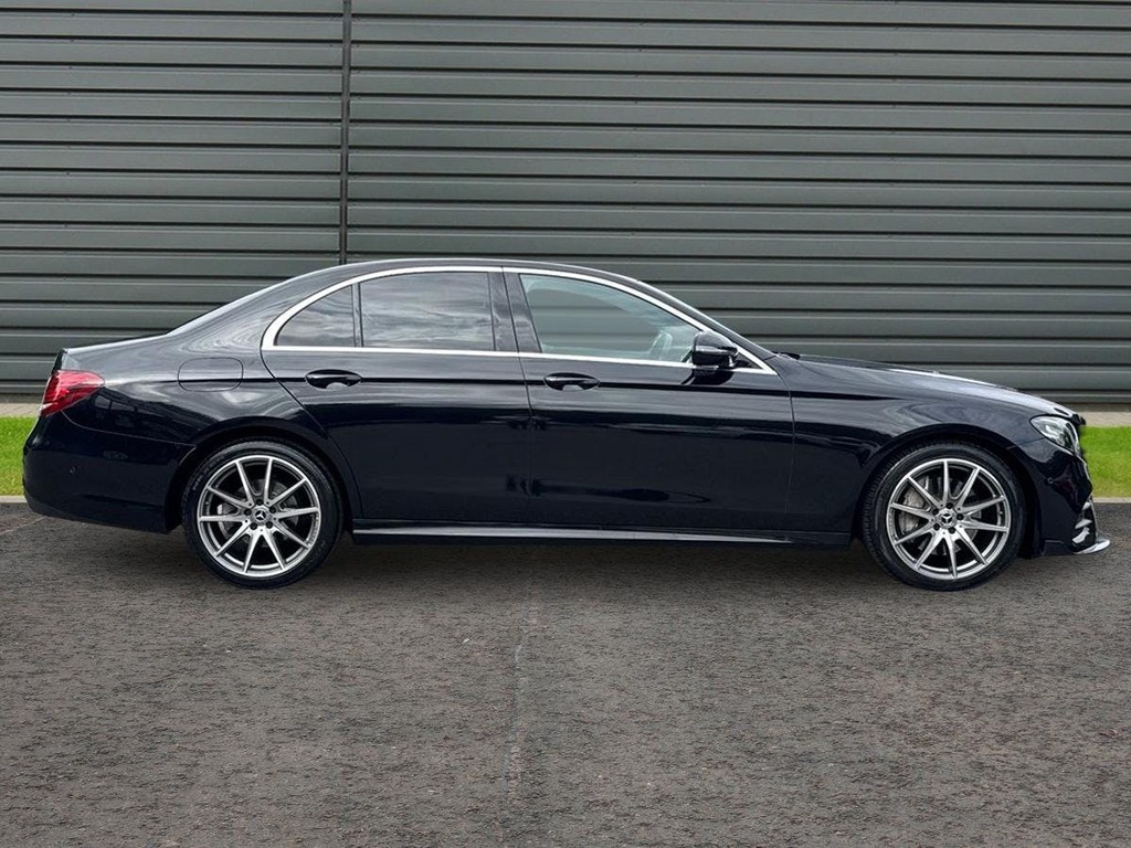 Mercedes-Benz E Class 2.0 E220d Amg Line Edition Saloon G Tro RX70UUS Black #4