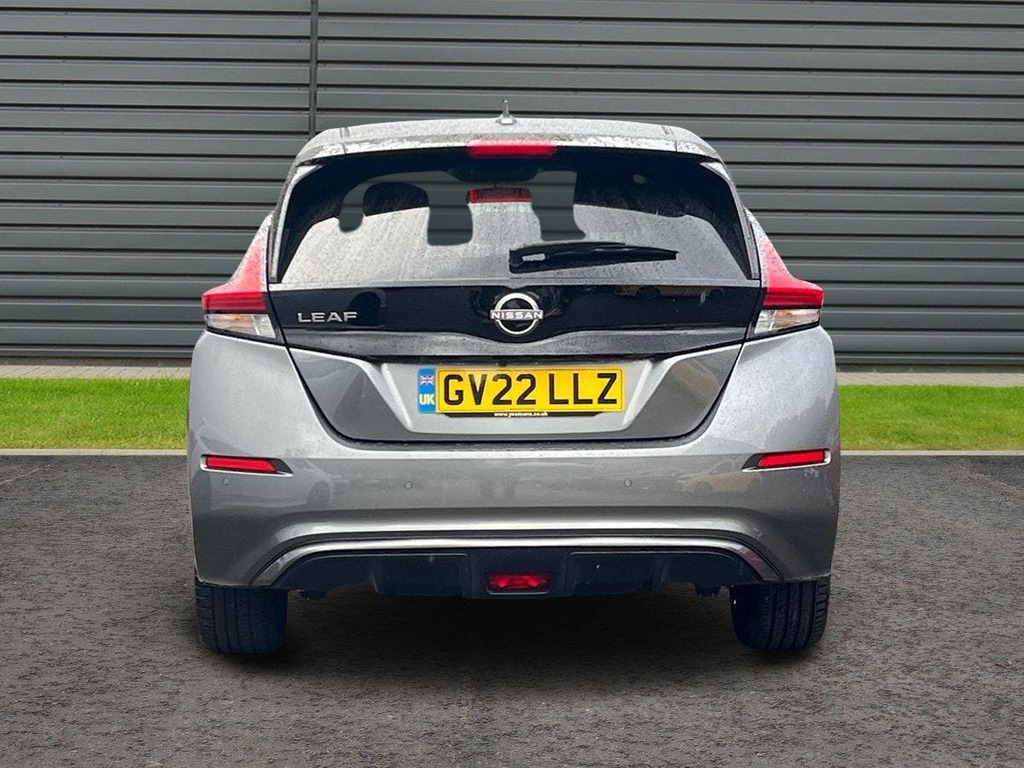 Nissan Leaf 59Kwh E Plus Tekna Hatchback GV22LLZ Grey #4