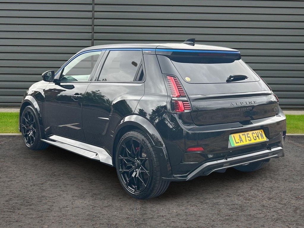 Alpine A290 52Kwh Gts Hatchback Black #5