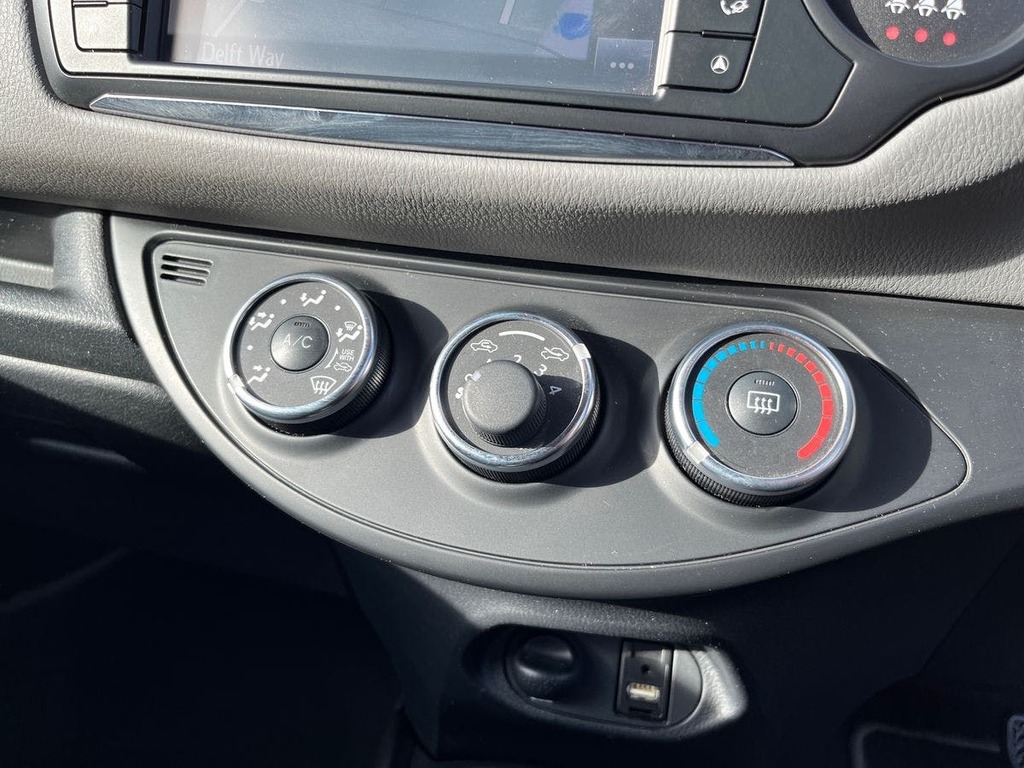 Toyota Yaris 1.33 Dual Vvt-i Design Grey #14