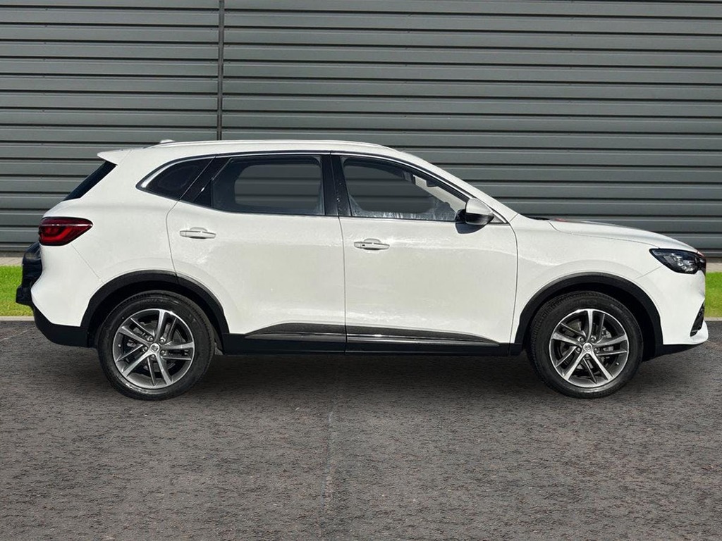 MG HS 1.5 T Gdi Exclusive Suv Dct White #4