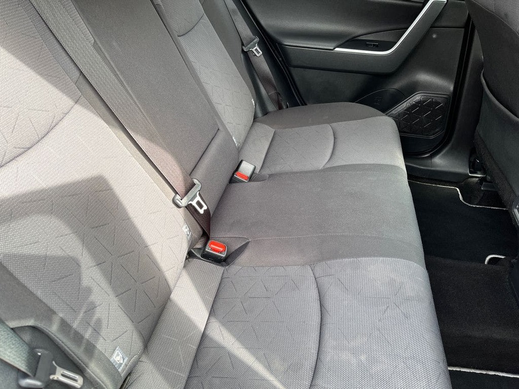 Toyota Rav 4 Excel White #21