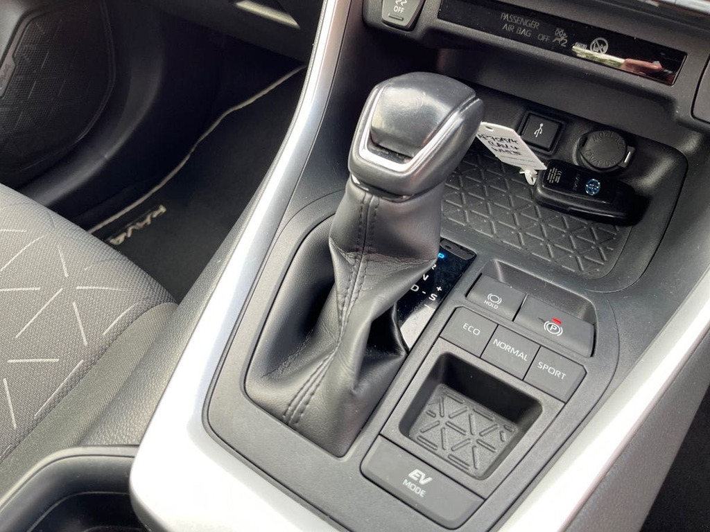 Toyota Rav 4 Excel White #13