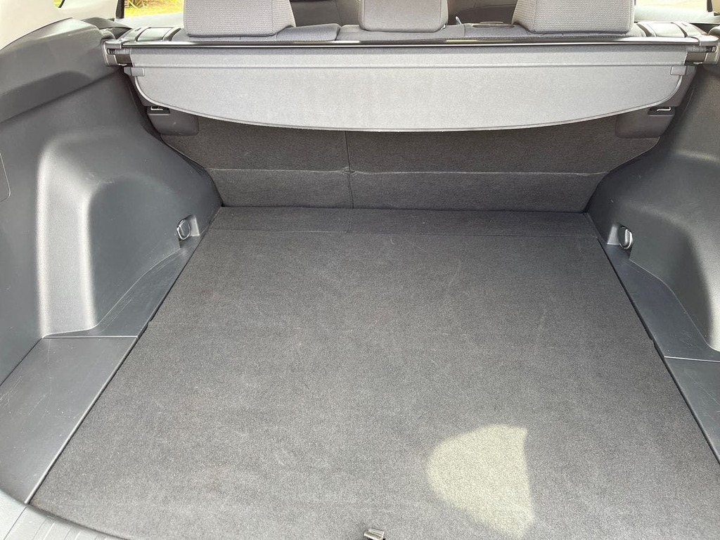 Toyota Rav 4 Excel White #22