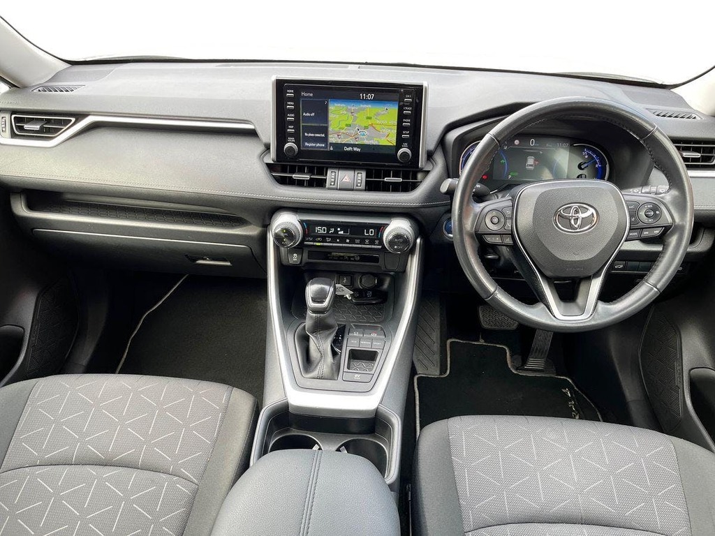 Toyota Rav 4 Excel White #11