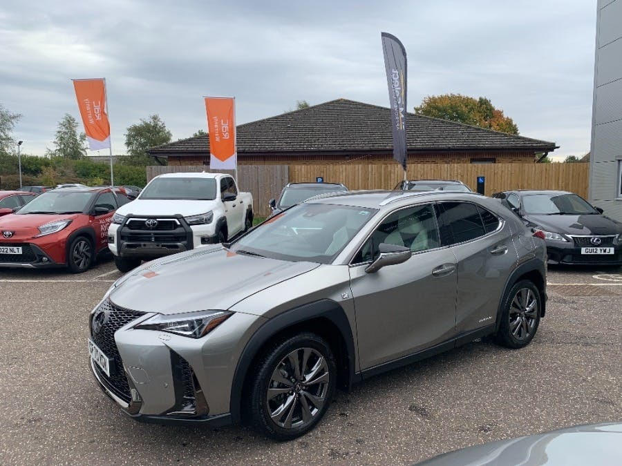 Lexus UX 2.0 E-cvt No Nav Silver #8