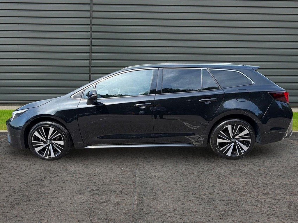 Toyota Corolla 1.8 Vvt-h Design Touring Sports Hybrid Black #6