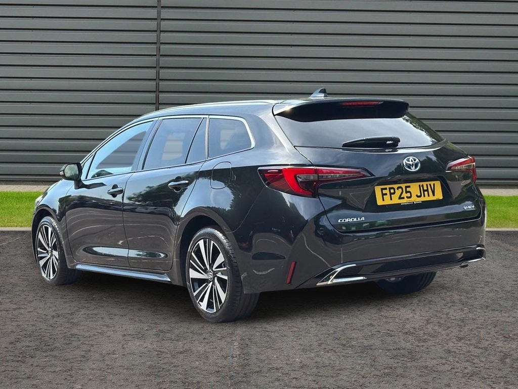 Toyota Corolla 1.8 Vvt-h Design Touring Sports Hybrid Black #5