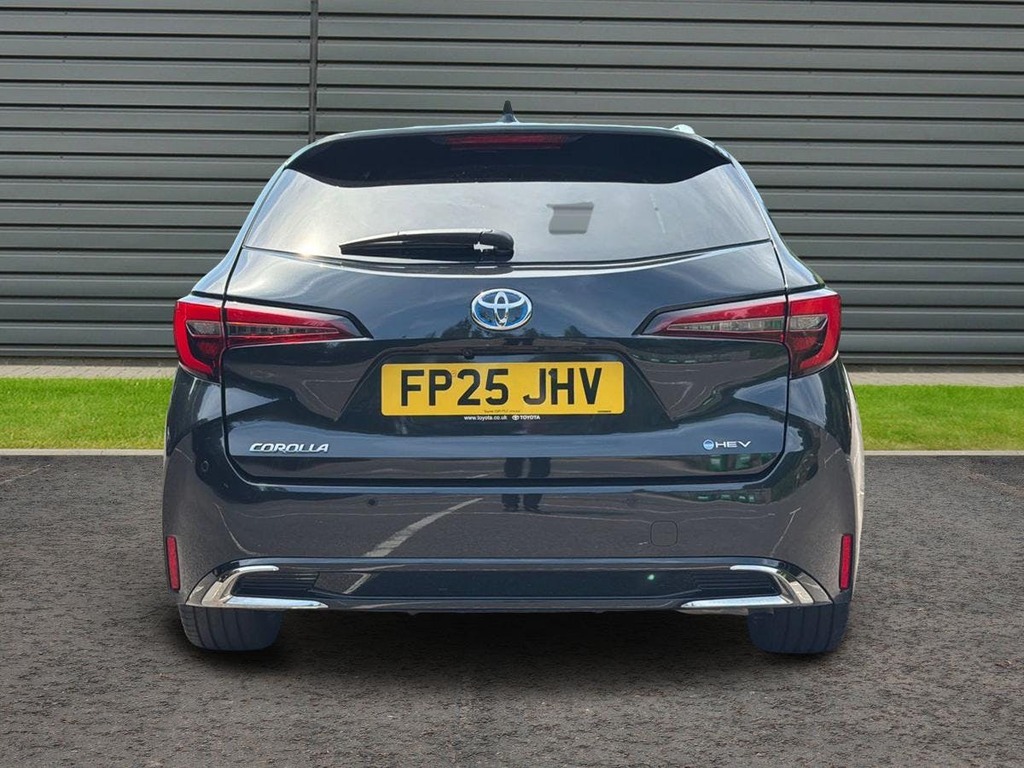 Toyota Corolla 1.8 Vvt-h Design Touring Sports Hybrid Black #4