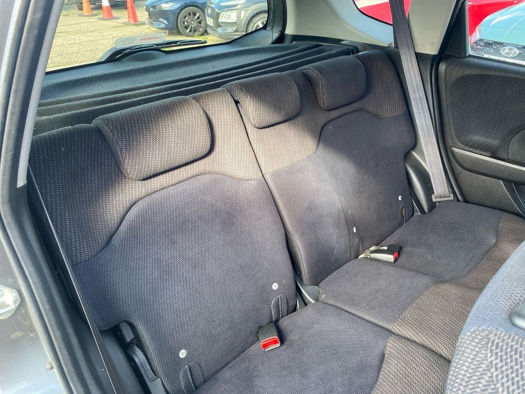Honda Jazz I-vtec Es Plus Red #21