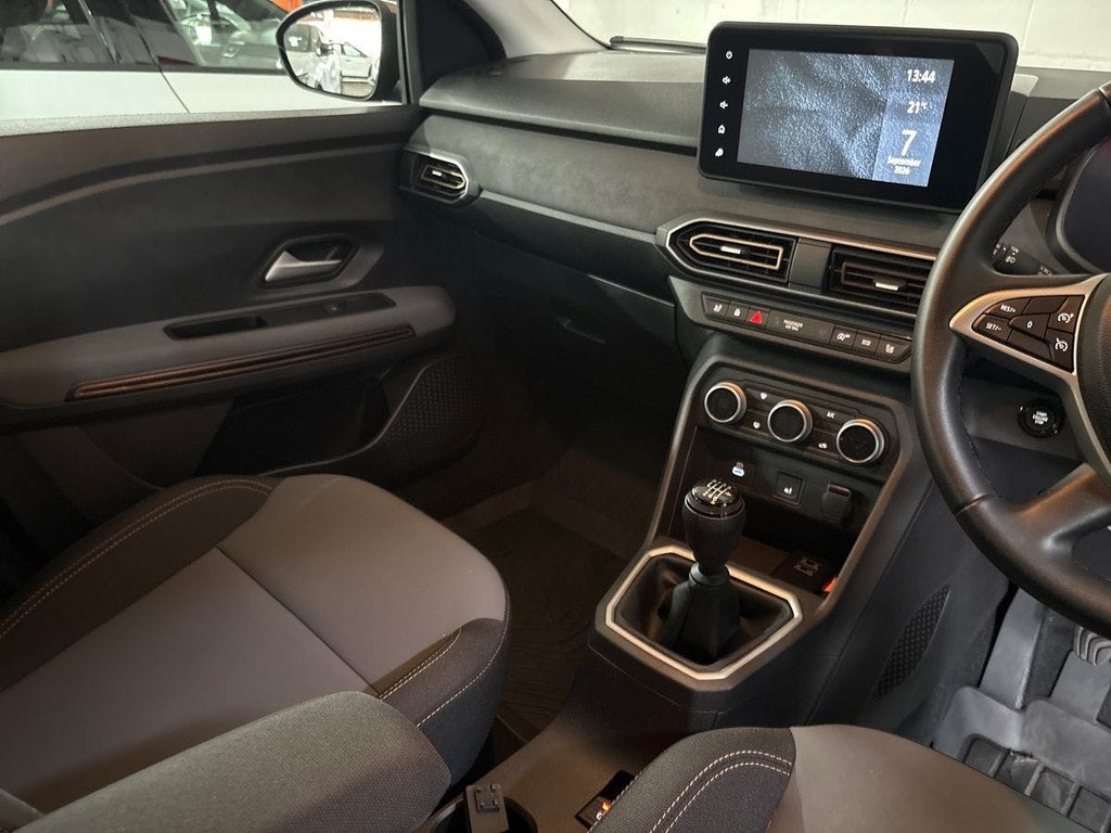 Dacia Sandero Stepway 1.0 Extreme Tce 110 Green #13
