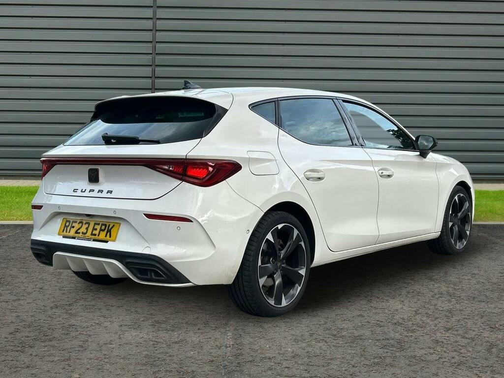 Cupra Leon 1.5 Etsi Evo V1 Hatchback Hybrid Dsg White #3