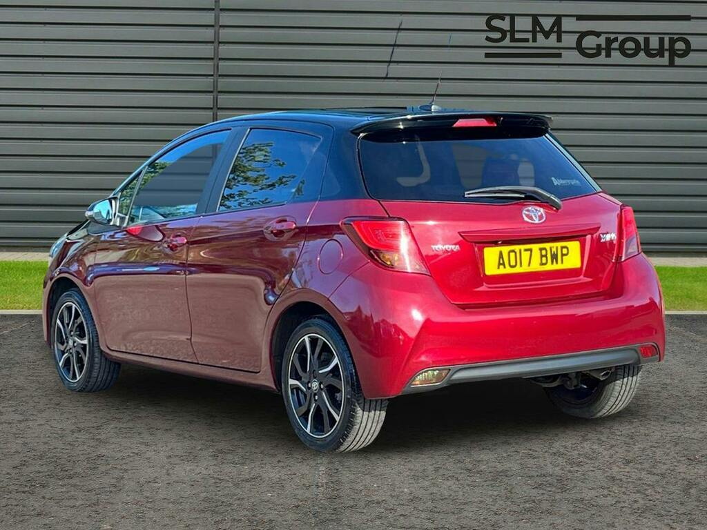 Toyota Yaris Icon Blue #5